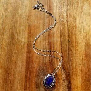 Silver blue glitter necklace